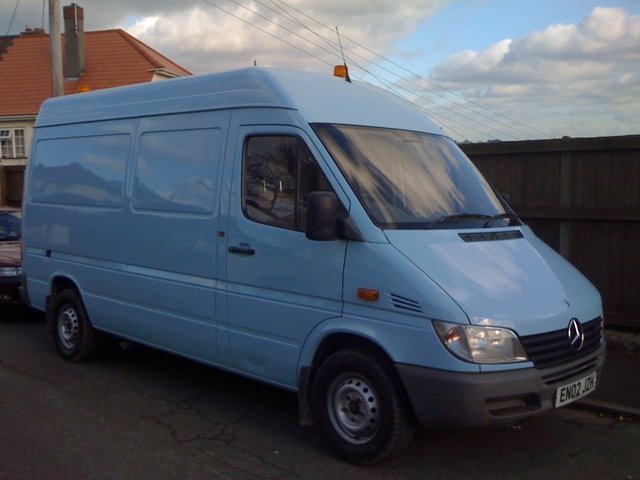 blue vans car