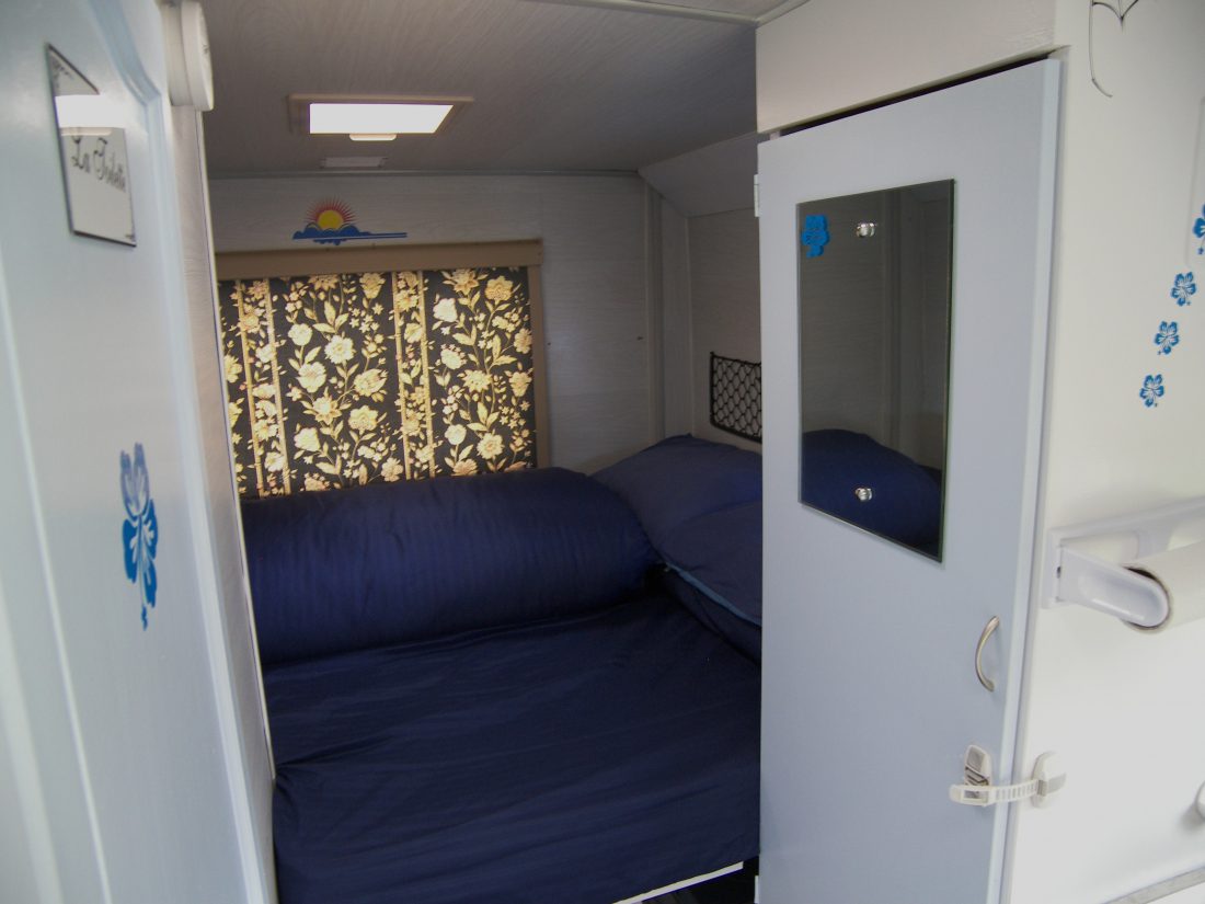 BF52_VSD_FIXED_DOUBLE_BED.JPG