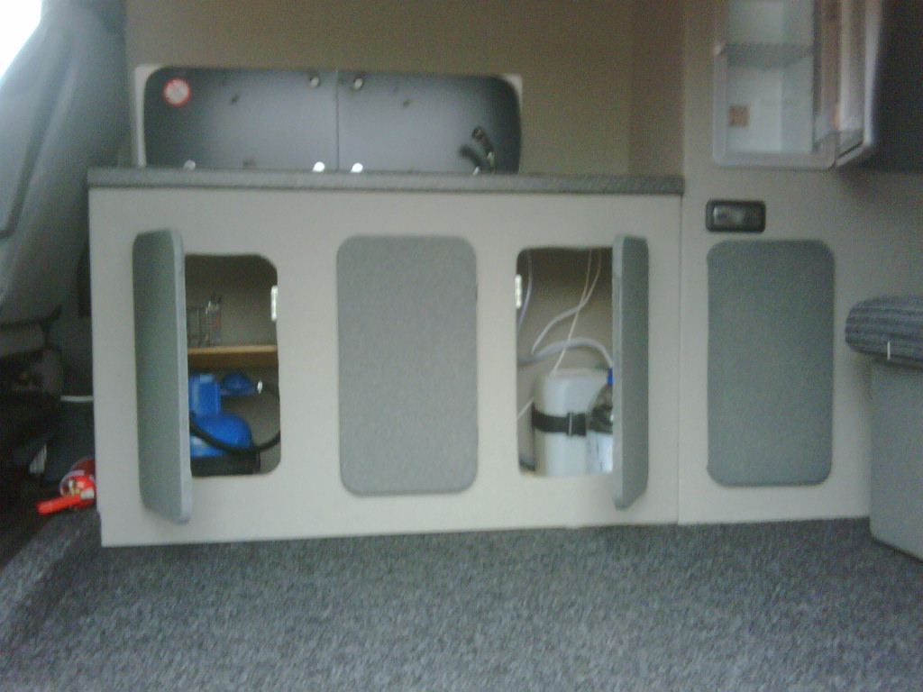 IMG00206201110170923.jpg