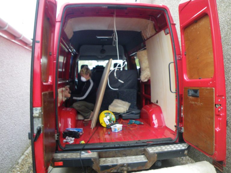 Insulating and ply-lining