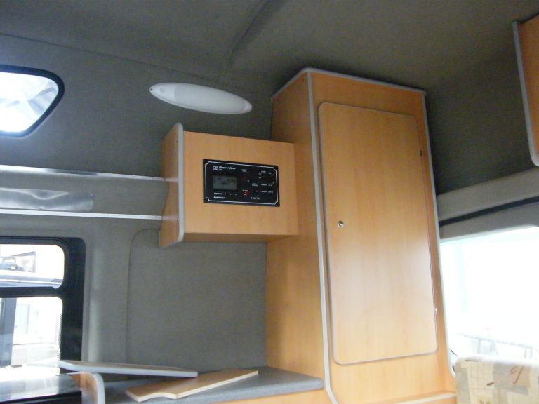 Van_007.jpg