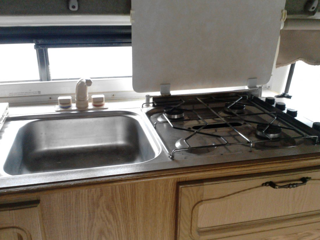 cooker_area.jpg