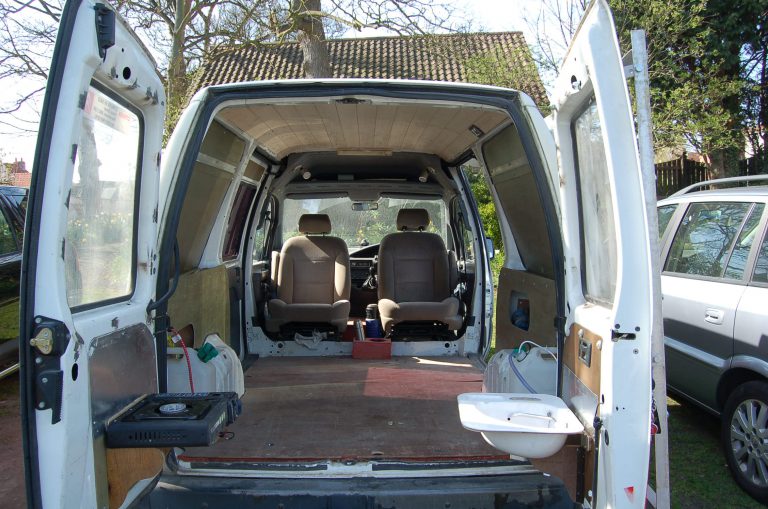 rear_view mini gas cooker and sink!