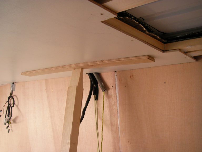 van_build_011.JPG
