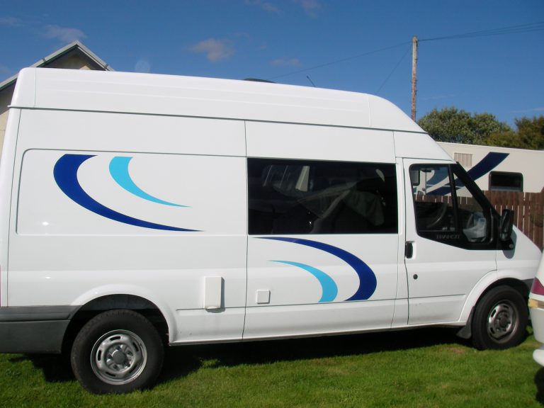 van_build_015.JPG